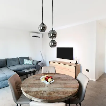 Apartment In - Rijeka